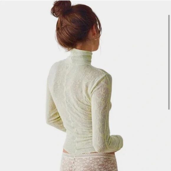 Free People Intimately “You And I” Floral Turtleneck Thermal, Sz XS, Light Green - Picture 2 of 11